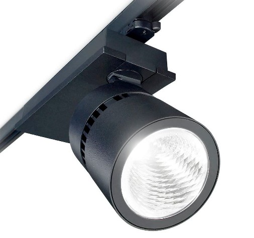 LED spotlights significant performance advantages
